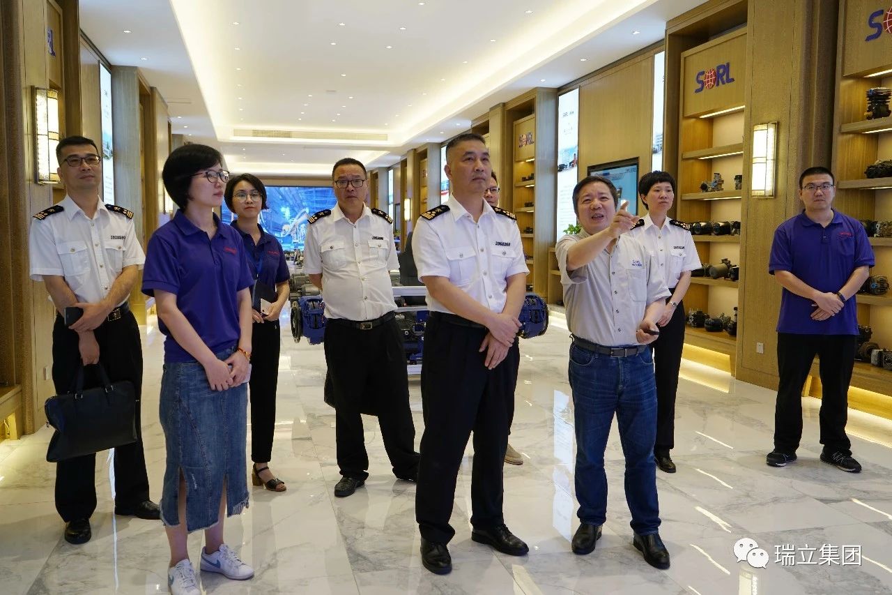 溫州海關副關長朱杰蒞臨瑞立調研