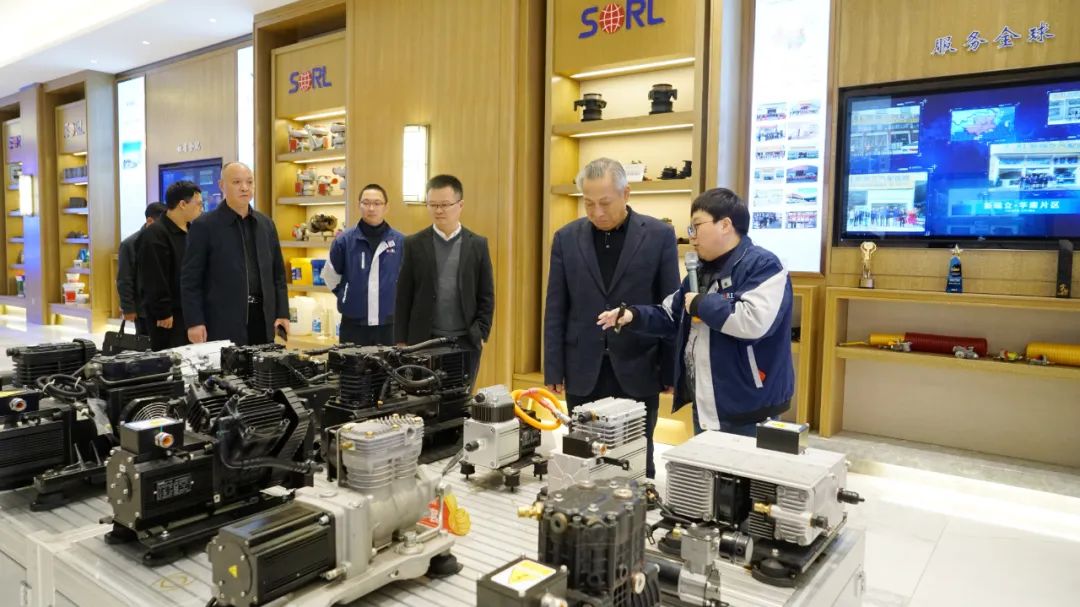 商務部駐杭特辦特派員劉福學一行來新瑞立調研內外貿一體化工作