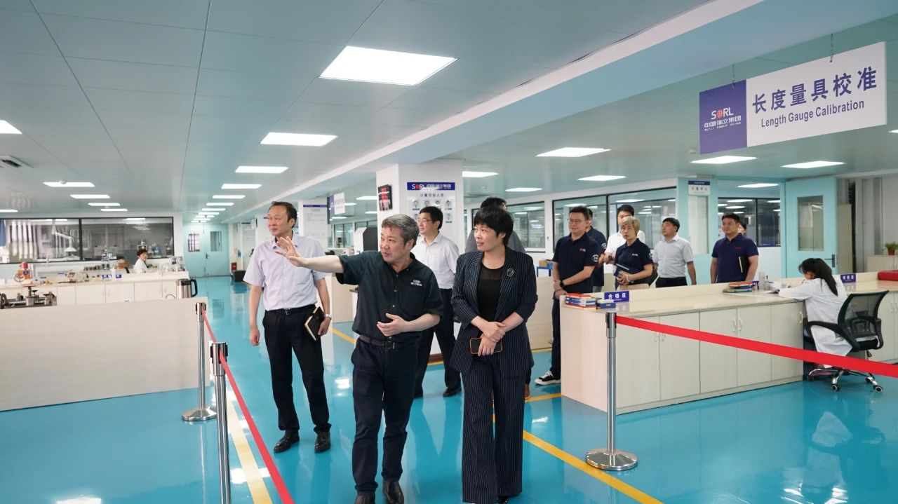 揚州市江都區委書記朱莉莉一行蒞臨瑞立考察交流