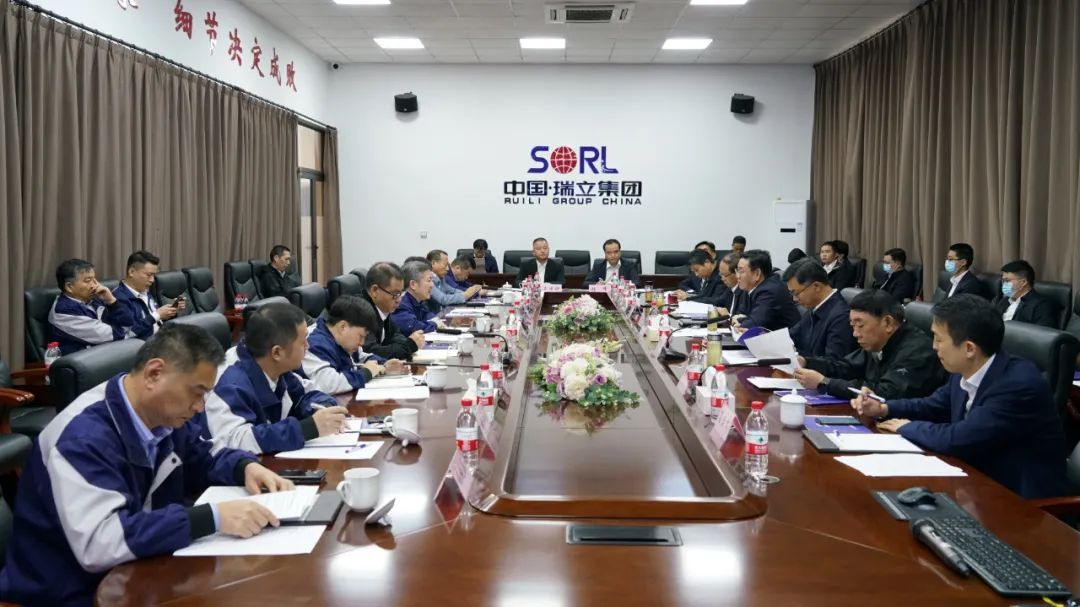 十堰市委書記胡亞波、市長(zhǎng)黃劍雄蒞臨瑞立考察交流